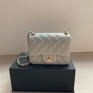 9成新 Chanel 香奈兒 方胖子 羊皮 淡金釦 淺灰色 cf17  方胖子