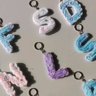 GANTUNGAN Alphabet Keychain | Letter keychain initial/