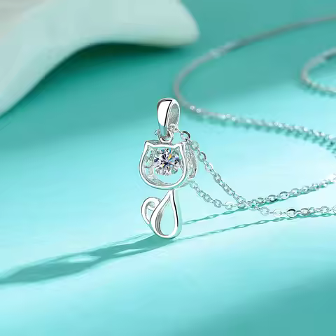 18k White Gold 0.3ct Moissanite Cat Smart Necklace for Women Cute, Platinum Pt950 Versatile Pendant