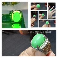 Cincin Lelaki Batu Geliga Hijau