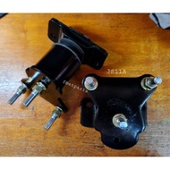 NAVARA D40 Gear Stand