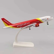 Mô hình loại Vietjet A320 20cm tỷ lệ 1:400 đồ chơi mô phỏng hợp kim với bộ phận hạ cánh quà tặng máy
