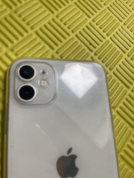 Apple iPhone 11 收購
