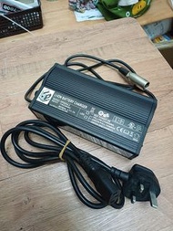 HP專業名牌電動輪椅充電器