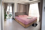 位於長康路的別墅套間(16平方米) (King Bed Room With French Window Near Changkhlan D)
