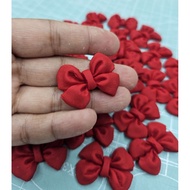 [wholesale] set of 15 less sweet edible red/pink bows 3 x 2 cm to decorate cakes and drinks