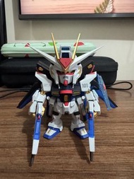 Qmsv Mini突擊自由高達盲盒 原色 Strike Freedom Gundam