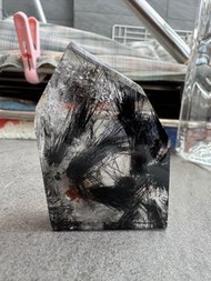 黑髮晶柱R11