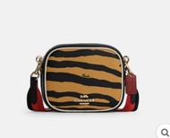 Coach Mini Dempsey 虎紋相機包