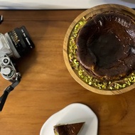 開心的開心果巴斯克 - 6吋