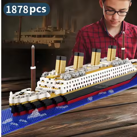 Titanic Creative Luxury Iceberg Cruise Ship Boat Wreck Set City DIY Model Building Blocks Bricks Toy