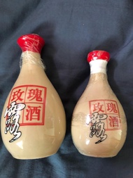 天津玫瑰露酒办一对，5oml、1OOml