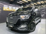 2019年出廠 Hyundai Grand Starex 尊貴型 2.5 柴油 鏡面黑