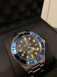 STEINHART Ocean one vintage GMT 2 (300隻限量)