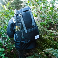 POLER ELEVATED RUCKSACK 旅行後背包 黑色