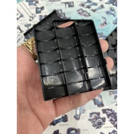 3S - 2P tray prevents cells, holds and fixes 6 18650 battery cells.