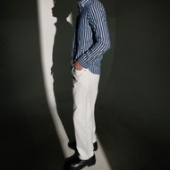 กางเกงยีนส์ ขายาว Baggy Denim ERW Collection สียีนส์ขาว - White dog