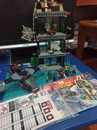 二手 絕版 已組 無盒有書有貼紙 樂高 76005 積木 LEGO 蜘蛛人 超級英雄 毀滅博士 末日博士 報社 號角日報