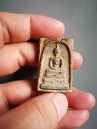 阿贊多2407（泰國佛牌）