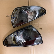 Wira 92Y Crystar Signal / Angle lamp F. Blk (RH / LH)