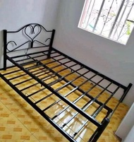 bedframe with pull out bed frame only (double size) / cash on delivery only !!!!