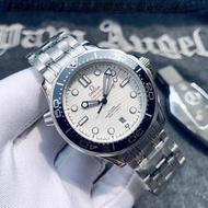 精選賣家歐米茄--OMEGA 海馬300系列瑞士天文臺認證男士腕表 全自動機械機芯 精品腕錶 休閒商務手錶 鋼帶錶