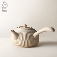 Jiu Tujia ใช้ไฟถ่านแบบวงกลมในการย่างชาเครื่องชงชาในร่มในฤดูหนาวเตาทำขอบแบบโบราณเตาเครื่องปั้นดินเผาเ