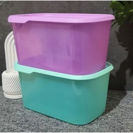 Tupperware one touch fresh rectangle 2.85L Tupperware container
