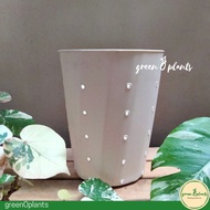 HJP Twister White Perforated Pot