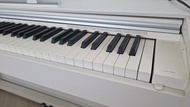 Casio Privia PX-770 白色數碼鋼琴