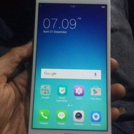 oppo f1s second