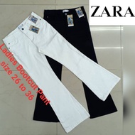 Women's Botcut jeans hot item