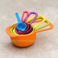 Breadleaf Plastic Measuring Cups - 6 Cups