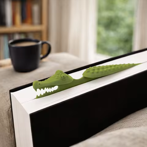 Lightweight Plastic Crocodile Bookmark Durable Material 3D Design Page Marker Unique Design Animal D