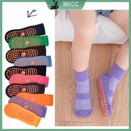 1-12Yrs ถุงเท้ากันลื่นสำหรับเด็กพื้นยางซิลิโคนกันลื่นถุงเท้าทรงท่อปานกลางสำหรับเด็กหญิงเด็กชาย