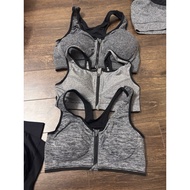 2hand. pull-up gray bra. br9