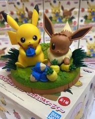 Bandai系列-日版 比卡超及伊貝Figure