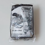 麥當勞開心樂園餐玩具
McDonald's ×
Thomas & Friends 湯瑪士小火車
Hiro 
Memo Stand 便條座
希羅小火車（Hiro 51號）
規格 : 10.8×4.1×5