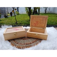 Dowry Box 15x20 - Dowry Box 15x20 - Rustic Wooden Box 15x20