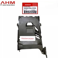 COVER UNDER COVER BOTTOM COVER NEW VARIO 125-150 64340-K59-A70B ORIGINAL HONDA AHM
