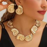 Jewelry Exaggerated Conch Necklace Pendant Gold Alloy Necklace Earring Set