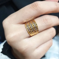 COP 916 999/ PERSIS KOREAN GOLD RING ( Ring )