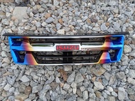 กระจังหน้า ISUZU D-MAX 2007-2011 สีไทเทเงิน (พร้อมโลโก้แดง) ISUZU D-MAX D-MAX Platinum Gold series 2