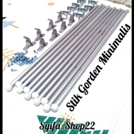 Minimalist Curtain Sticks 1 pair 2 sticks + 4 feet + 4 nuts complete for one window curtain.
