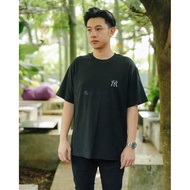 MLB NY Monotive Vintage Logo Tee Black Original Authentic MLB T-Shirt/