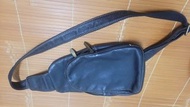 寇比手工皮件Colbie Leather 側背包