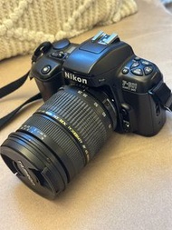 Nikon F-601 Quartz Date Film Camera with Tamron Lens