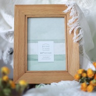 Red oak frame with simple and creative design 10 inches 8 inches 7 inches 6 inches 5 inches A4 inch 