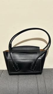 BV bottega veneta Arco 33包包 黑色素面牛皮