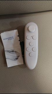 1套3件，AR 手掣電腦手掣手制 VR Box VR虛擬實境眼鏡 VR 眼鏡 3D眼鏡AAA電芯 VRG Pro 3D Virtual Reality Glasses